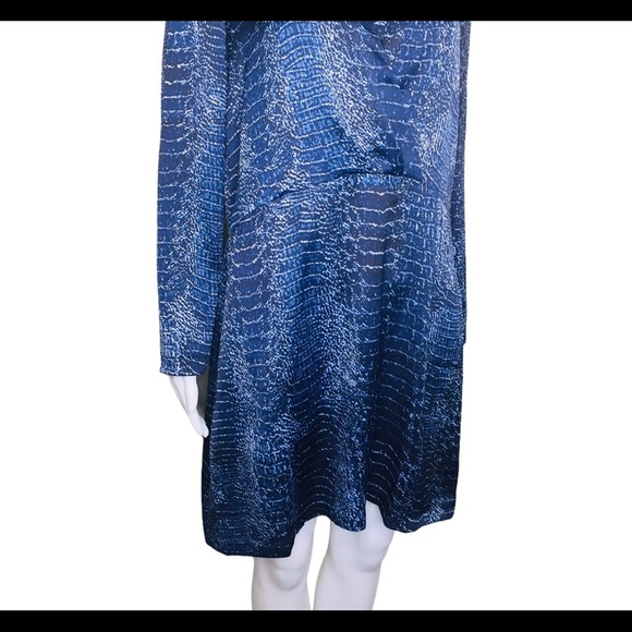 NWT HALSTON Tonal Snake Print V Neck Crossover Long Sleeve Dress Navy Blue Small - Picture 6 of 14